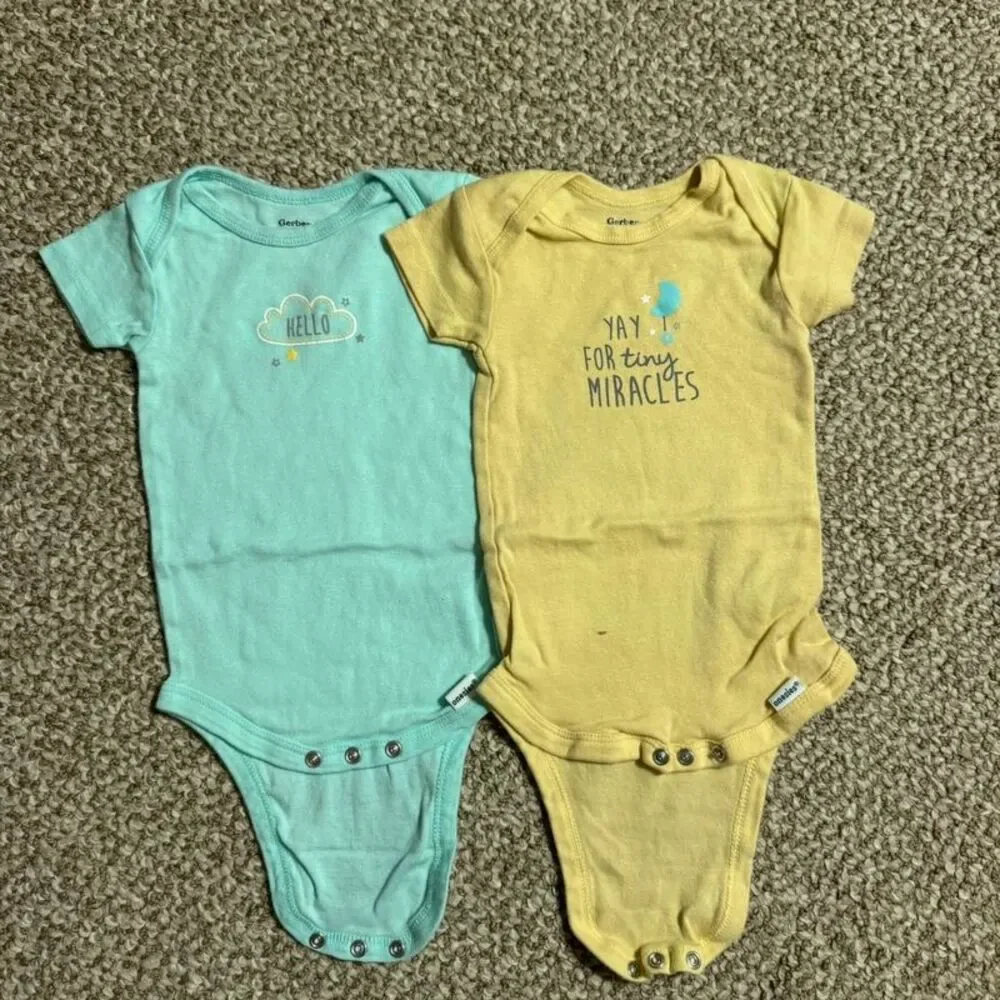 Lot of 2 Gerber Baby Bodysuit Hello Tiny Miracles Mint Yellow 3-6 Months